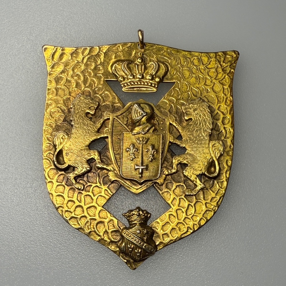 Vintage Gold Heraldic Pendant